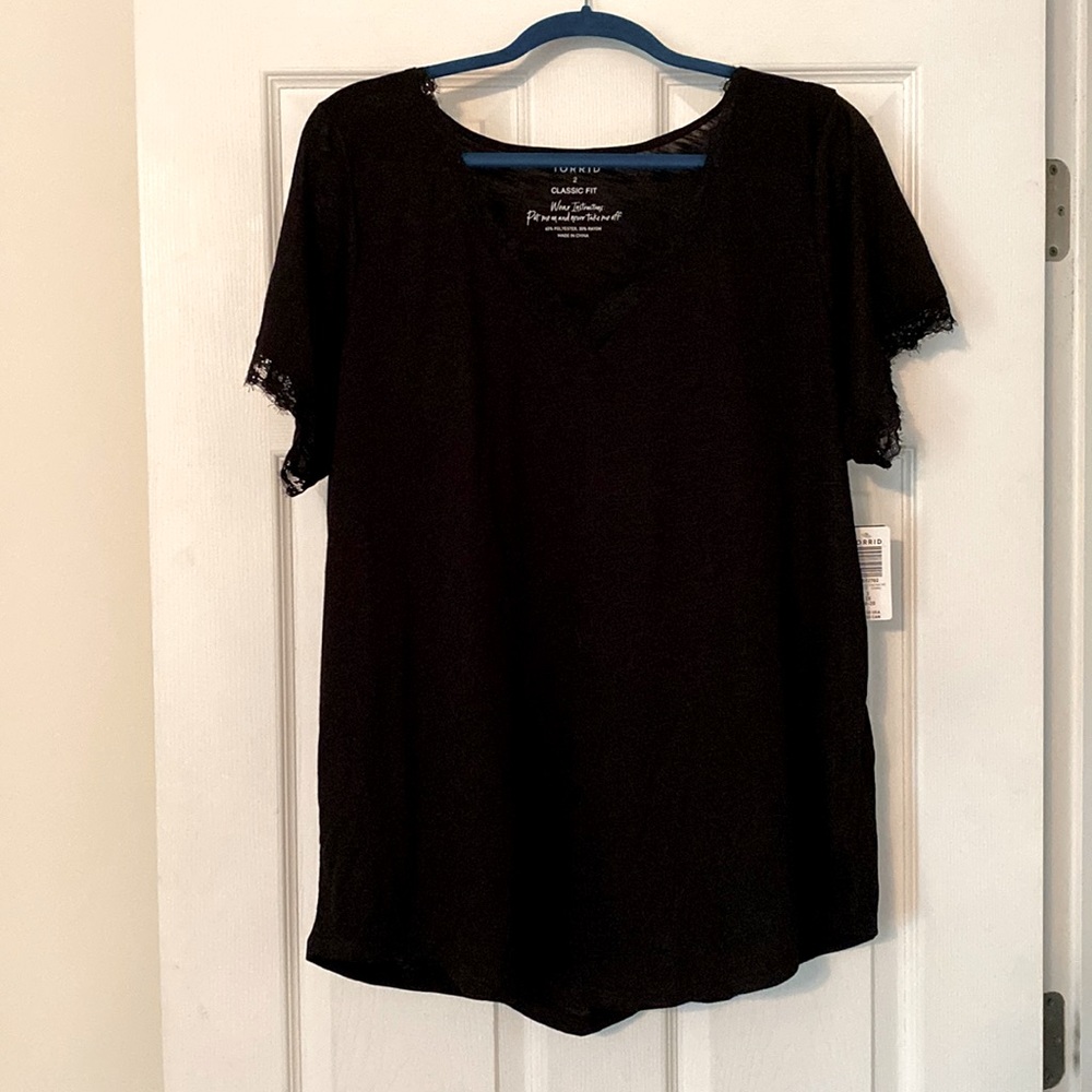 Black t-shirt with lace detail